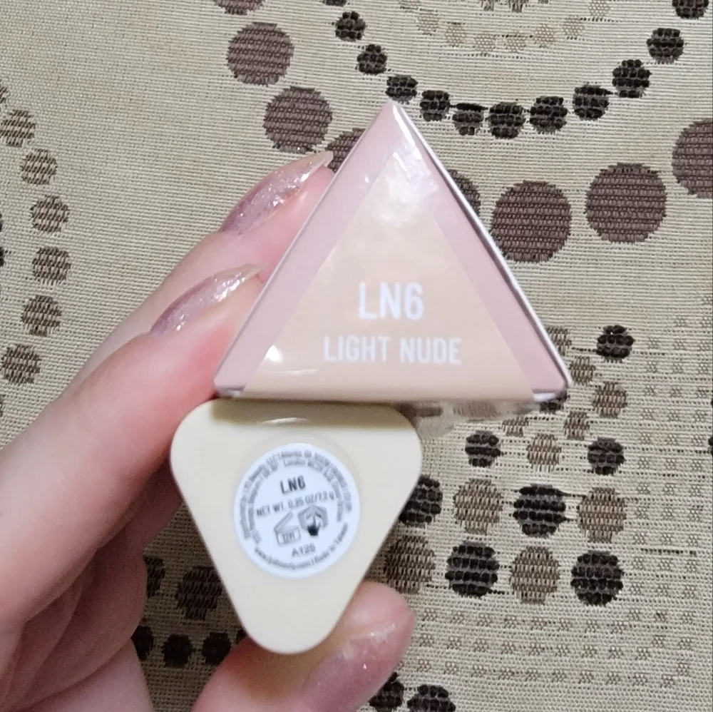 LYS Beauty Triple Fix Blurring Skin Tint Foundation Stick In LN6